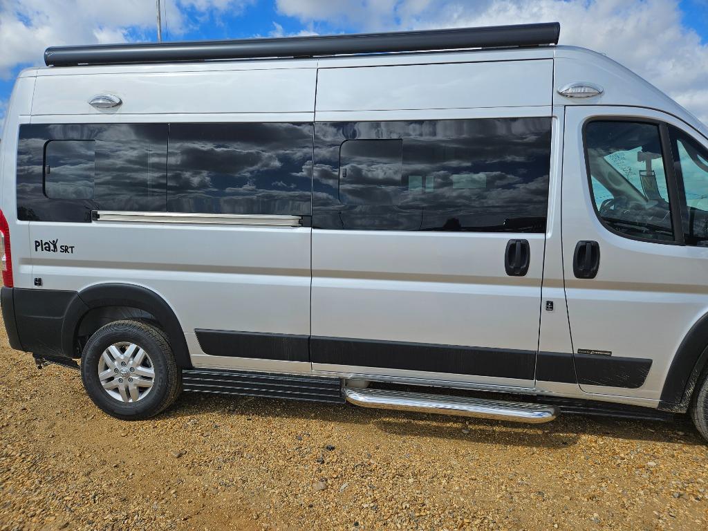 563aba5e055d0f376386d306ca84a82b4002e919